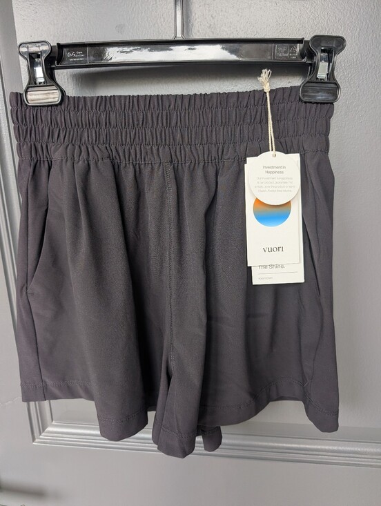 Vuori Pants - Villa Short: brand new with tags #vuori (Retail Price: 74+Tax)